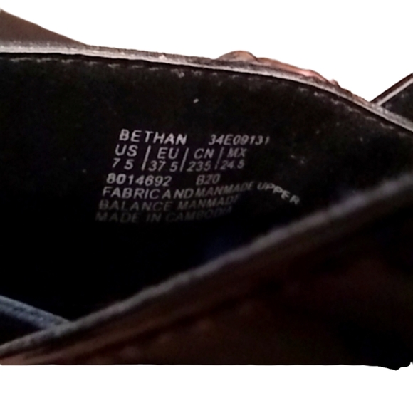 Calvin Klein Wedge heels - Picture 5 of 7